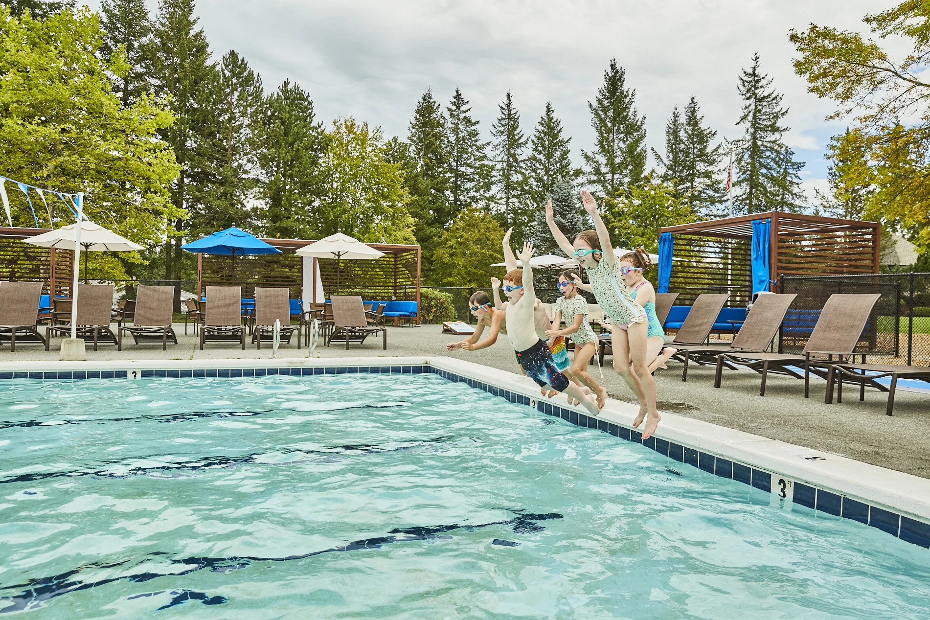 Canterwood pool aerial